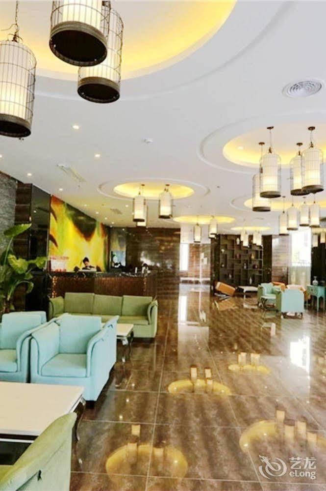 Sotel Inn Hotel San Yuan Li Branch Гуанджоу Екстериор снимка