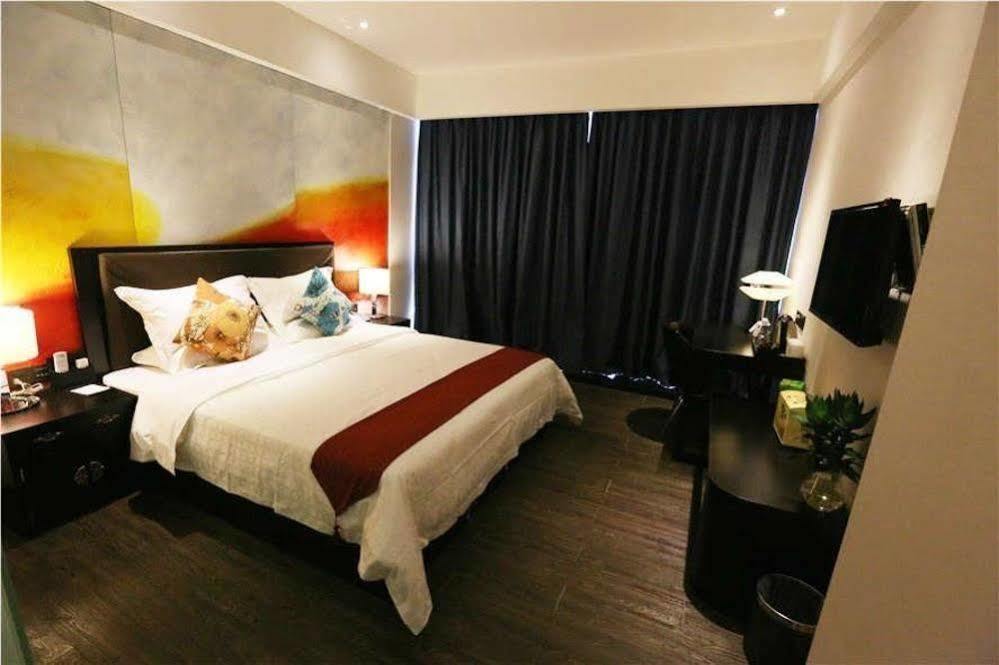 Sotel Inn Hotel San Yuan Li Branch Гуанджоу Екстериор снимка