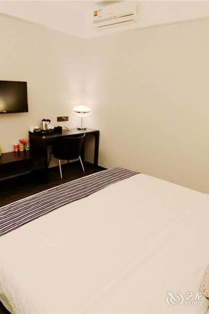 Sotel Inn Hotel San Yuan Li Branch Гуанджоу Екстериор снимка
